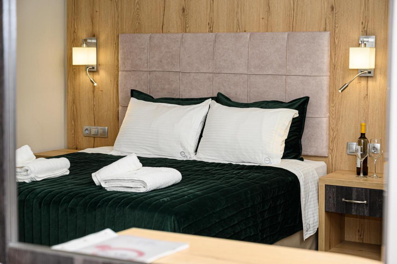 Oxygen Apartment *