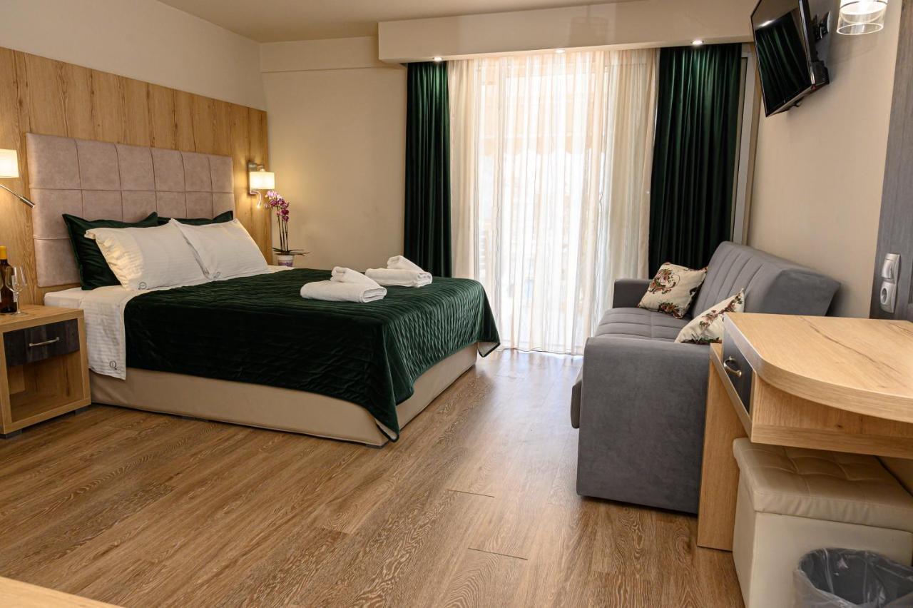 Oxygen Apartment